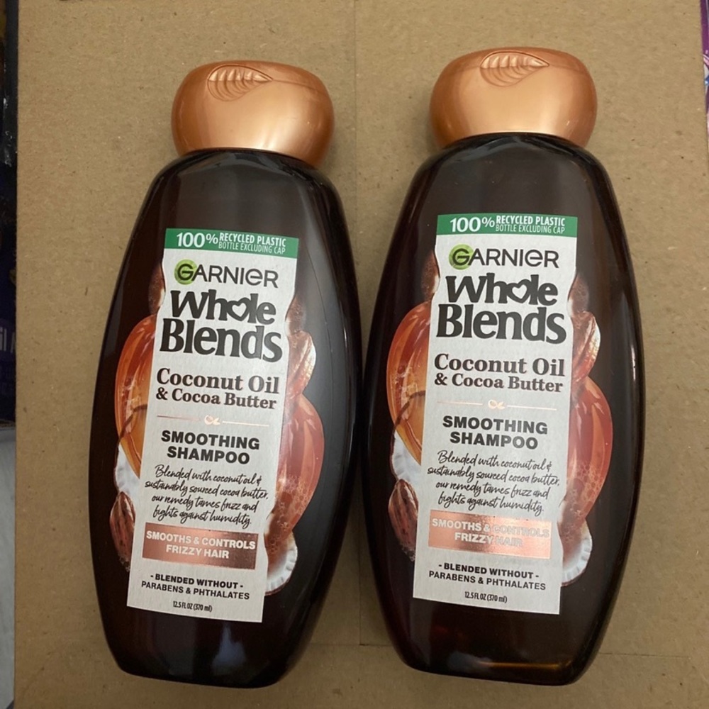 2 x Garnier Blends Coconut oil & Cocoa Butter Shampoo